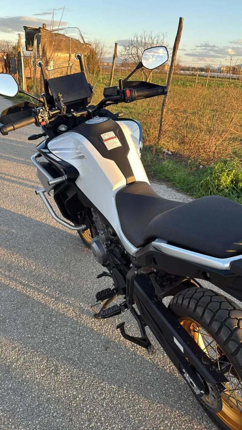 CFMOTO 800MT Explore (2023 - 26) (4)