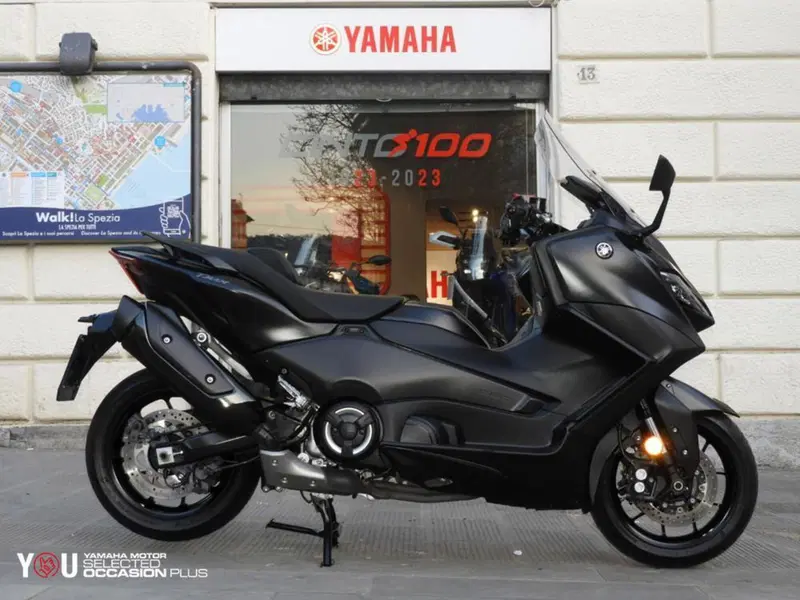 Yamaha T-Max 560 (2022 - 24)