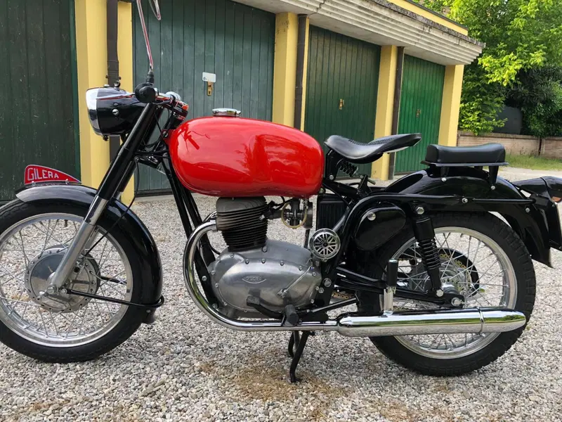 Gilera 300B extra