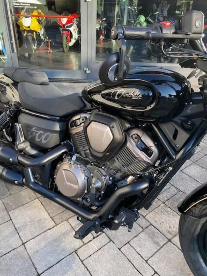 Benda Motorcycles Chinchilla 500 V2 (2025 - 26) (2)