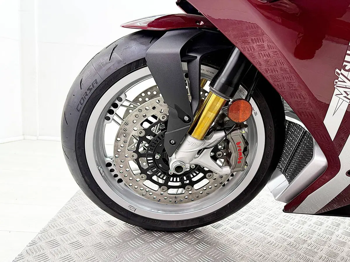 MV Agusta Superveloce 800 98 (2023 - 26) (13)