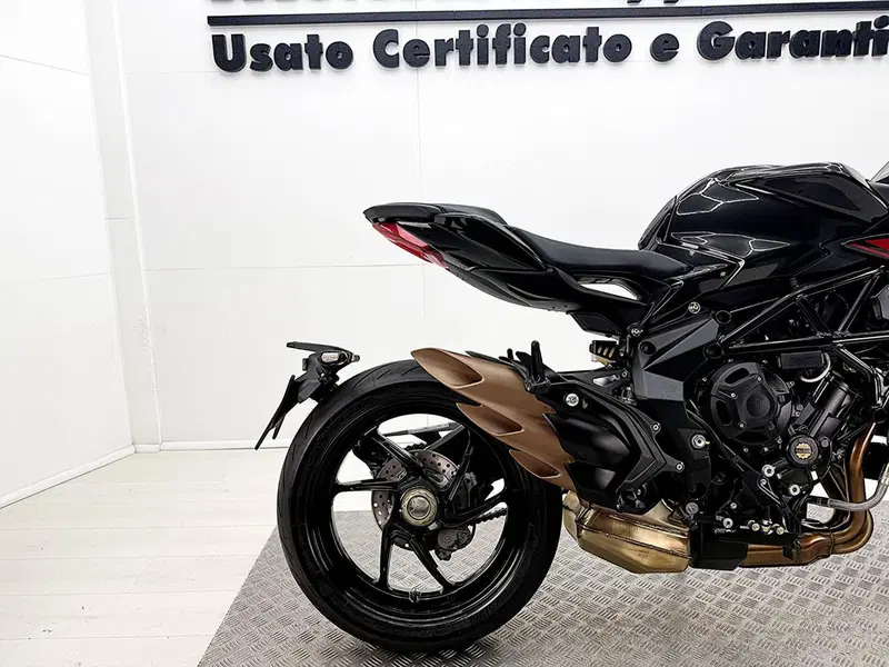 MV Agusta Brutale 800 R (2023 - 25) (7)