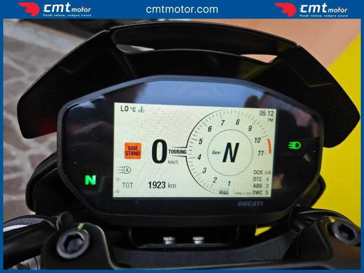 Ducati Hypermotard 950 RVE (2022 - 25) (5)