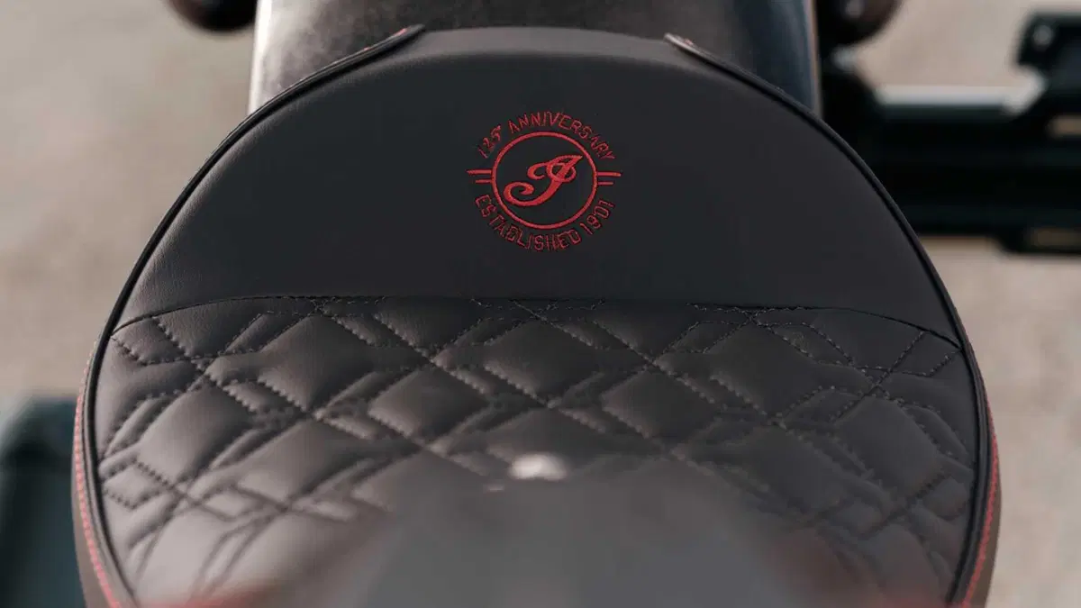 Indian Scout 1250 Scout 1250 Bobber 125th Anniversary Edition (2026) (9)