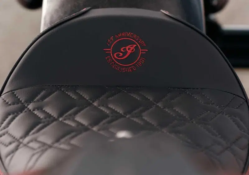 Indian Scout 1250 Scout 1250 Bobber 125th Anniversary Edition (2026) (9)