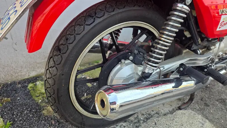 Moto Guzzi V35 Imola (6)