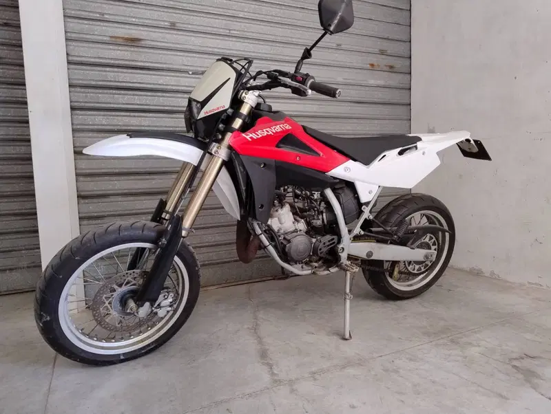 Husqvarna SM 125 (2007) (15)