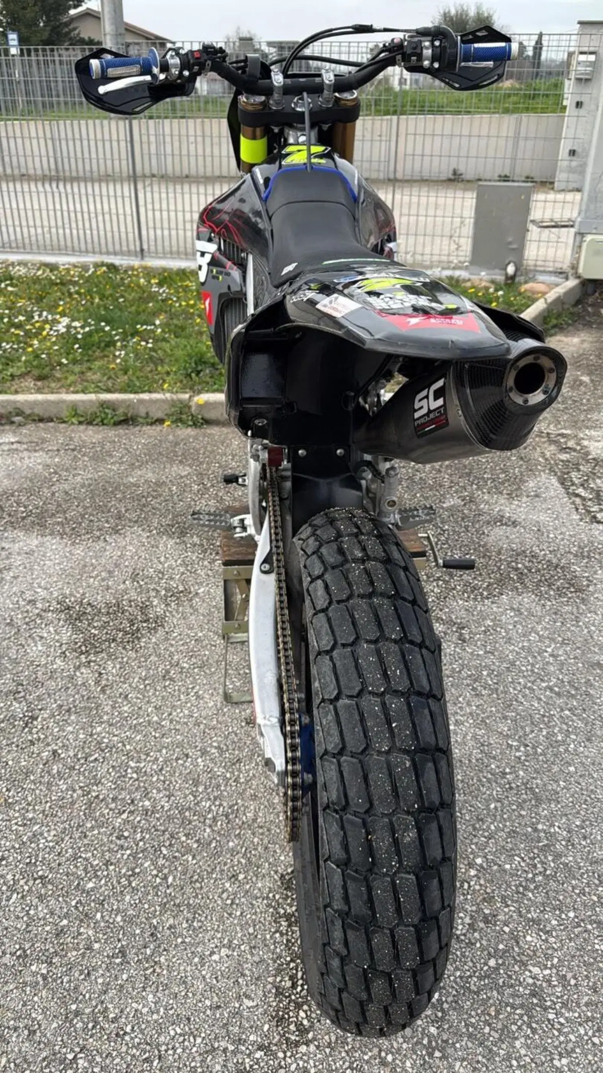 Yamaha YZ 450 F (2022) (5)