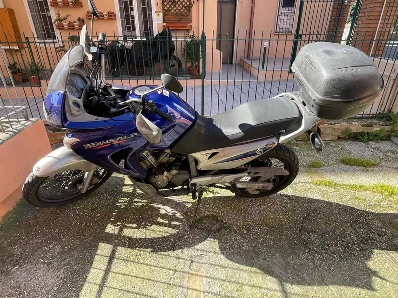Honda Transalp XL 650V (2005 - 06)
