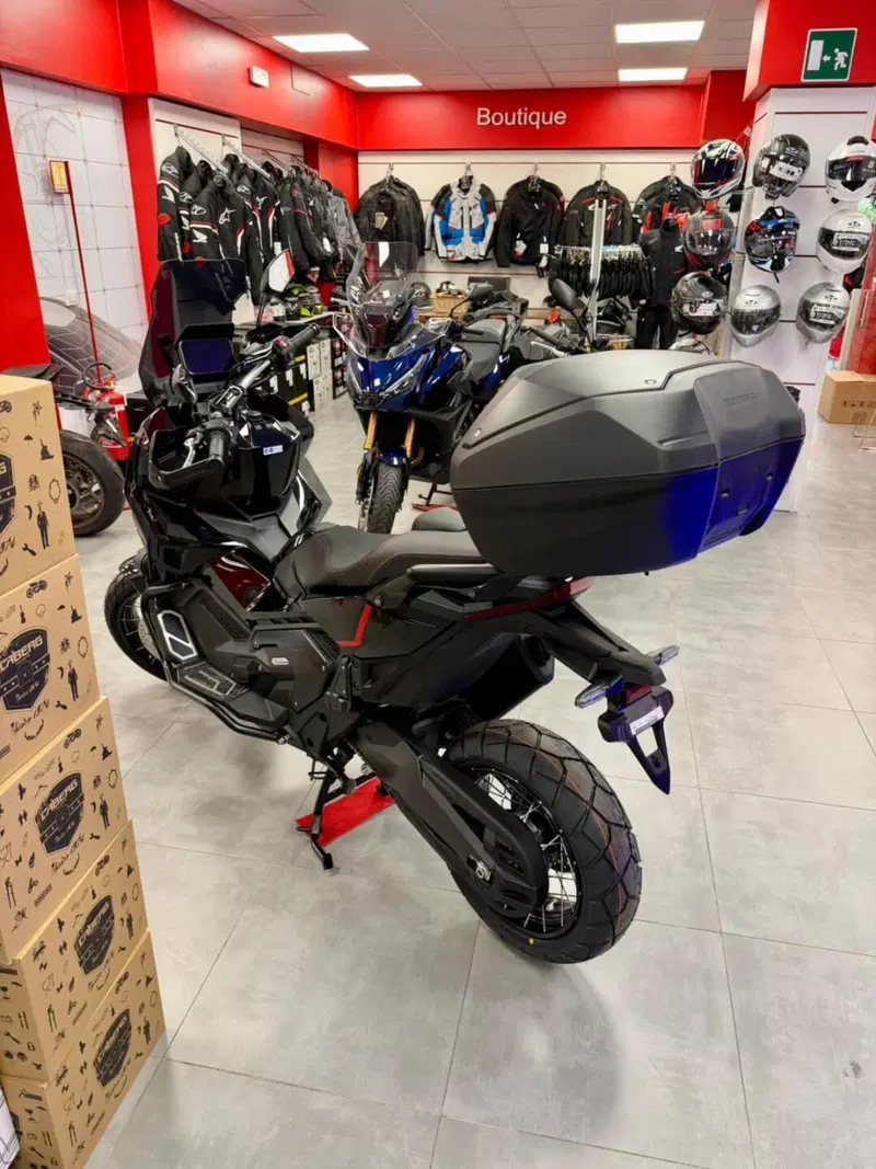 Honda X-ADV 750 Special Edition Adventure (2026) (3)