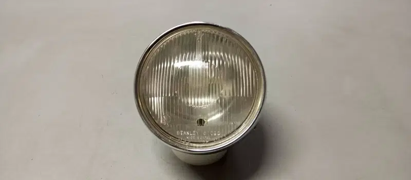 FARO ANTERIORE SUZUKI GT 380