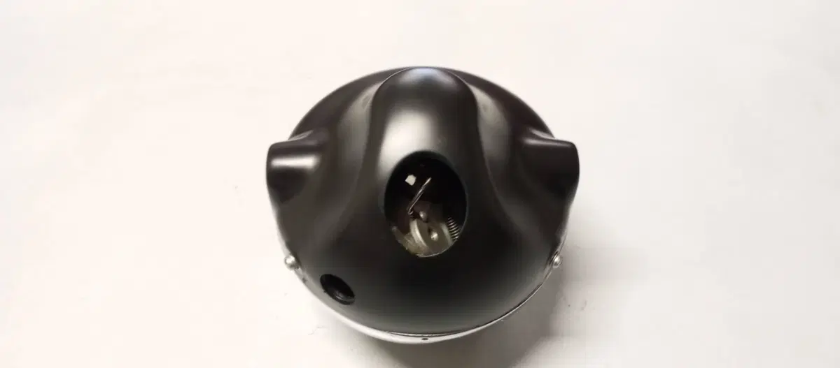 FARO ANTERIORE SUZUKI GT 380 (4)