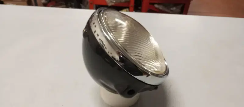 FARO ANTERIORE HONDA CB 750 FOUR (4)