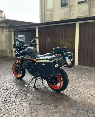 KTM 890 SMT (2023 - 25) usata