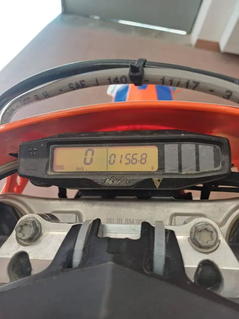 KTM 250 EXC-F (2019) (7)