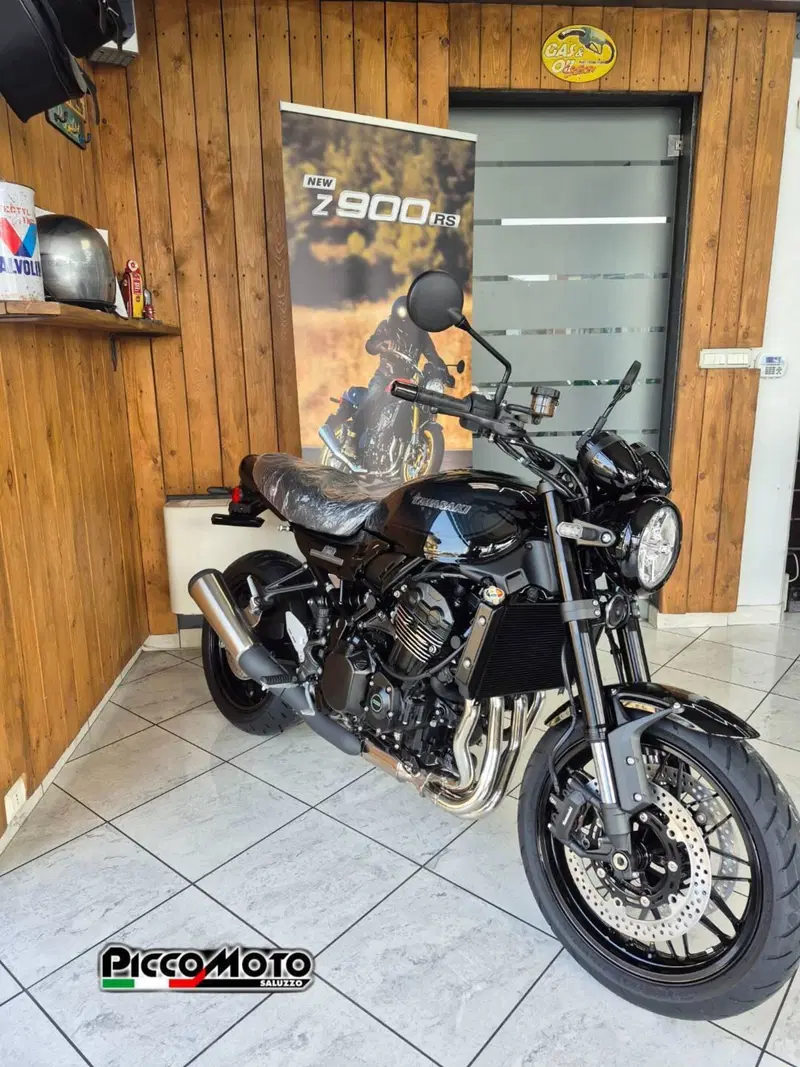 Kawasaki Z 900 RS Black Ball Edition (2026) (10)
