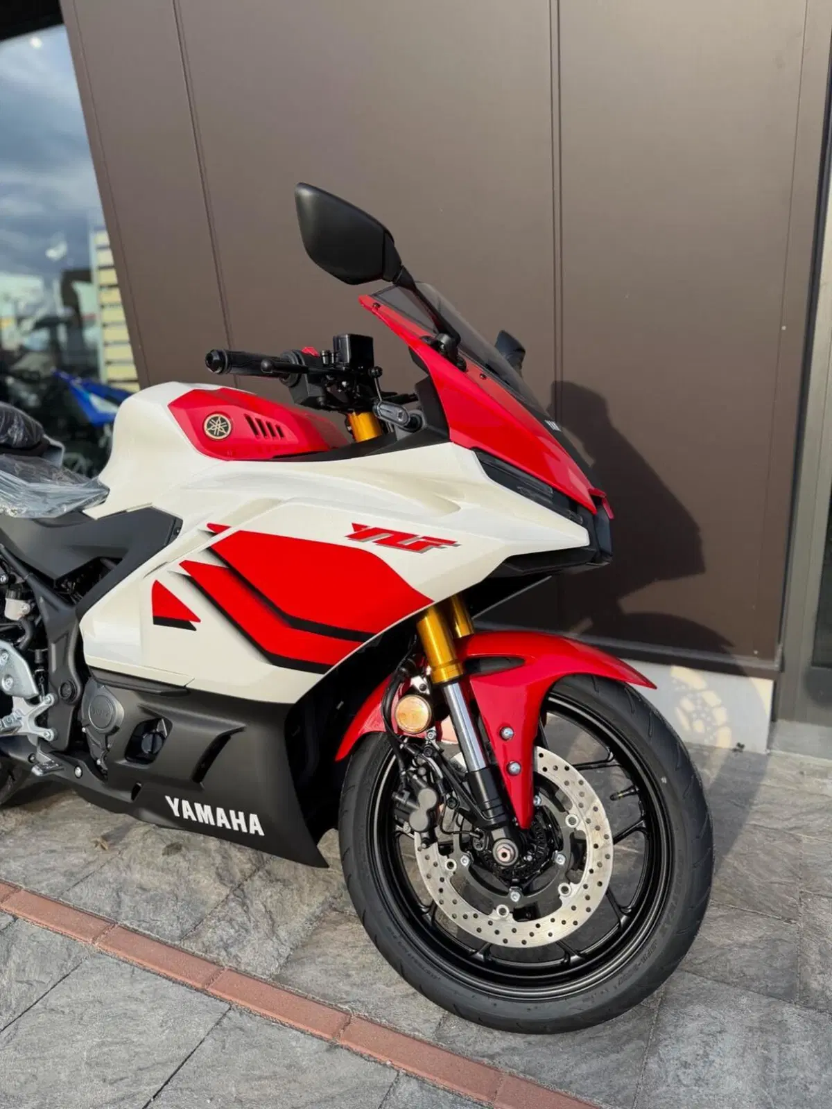 Yamaha YZF R3 (2025 - 26) (2)