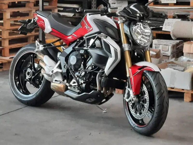 MV Agusta Brutale 800 RR (2015 - 16)