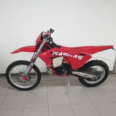 GASGAS EC 300 (2024) usata