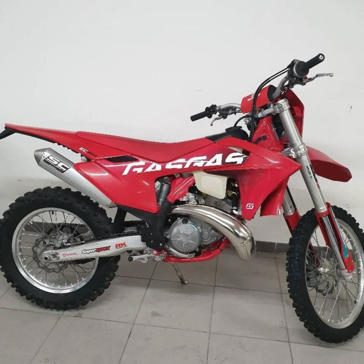 GASGAS EC 300 (2024) (4)