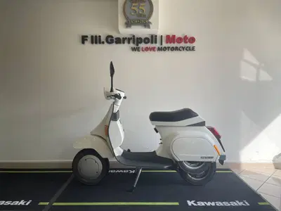 Piaggio Vespa 50 PK usata