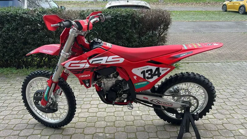 GASGAS MC 350 F (2024) (3)