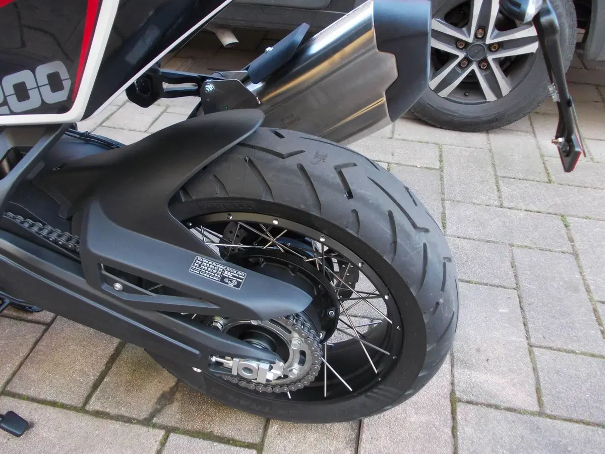Moto Morini X-Cape 1200 (2026) (5)