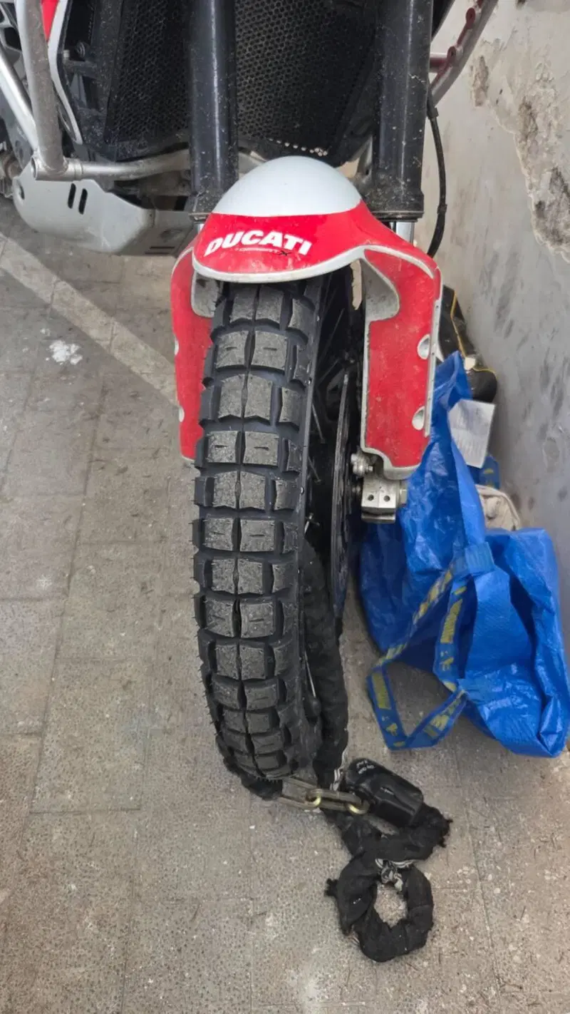 Ducati DesertX (2022 - 25) (18)