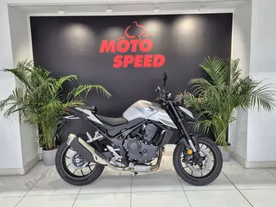 Honda CB 750 Hornet (2025) nuova