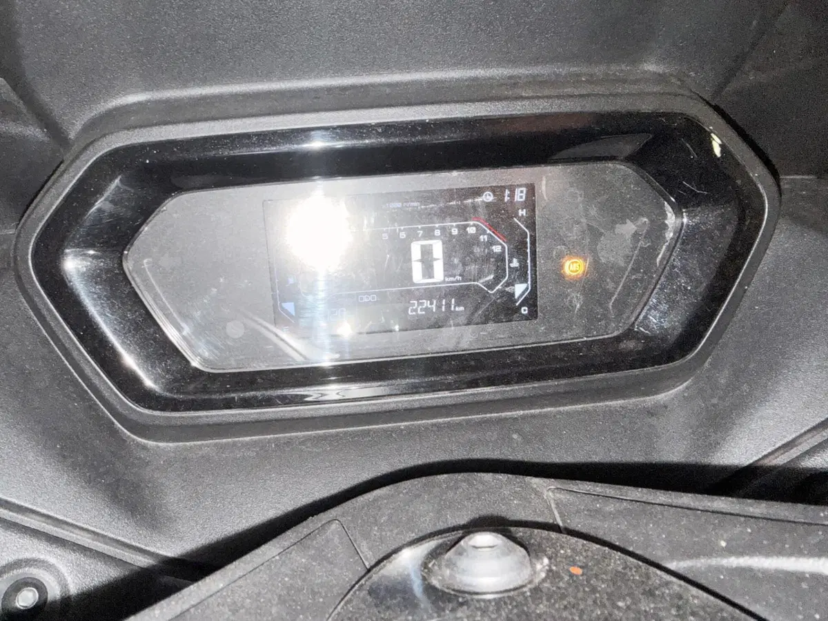 Yamaha X-Max 125 (2021 - 24) (7)
