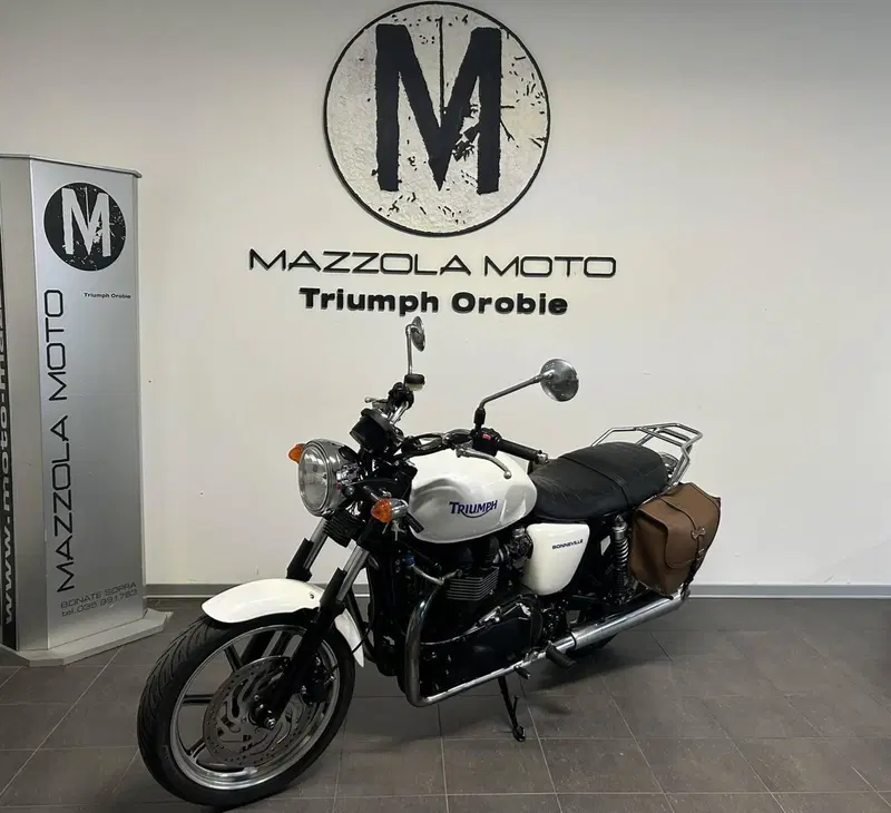 Triumph Bonneville (2007 - 16) (4)