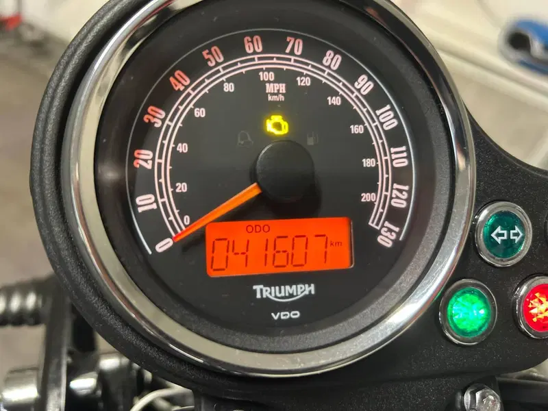Triumph Bonneville (2007 - 16) (5)