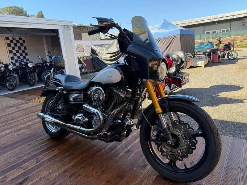 Harley-Davidson 1584 Super Glide Custom (2007) - FXDC