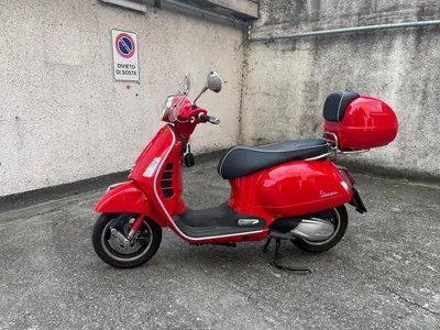 Vespa GTS 300 Hpe (2021 - 22) usata