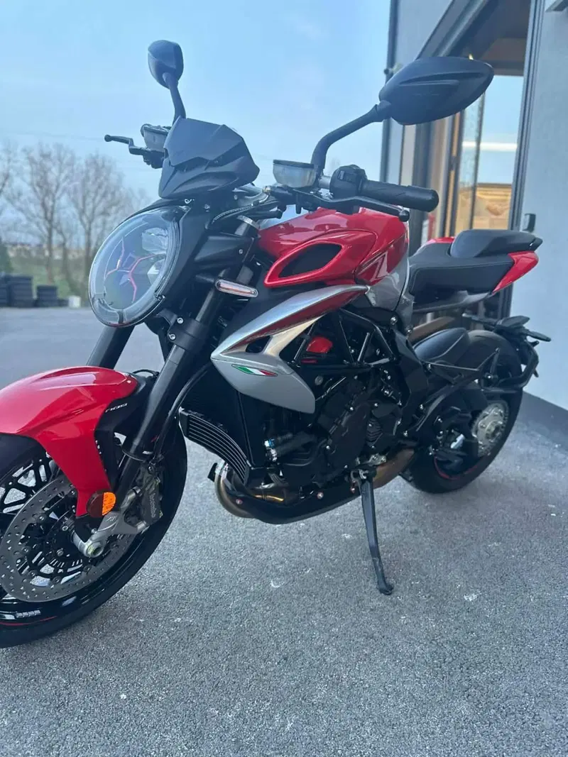 MV Agusta Brutale 801 RR Ottantesimo (2025 - 26)