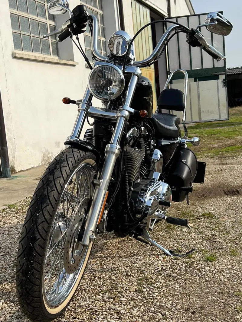 Harley-Davidson 1200 Seventy-Two (2011 - 16) (2)