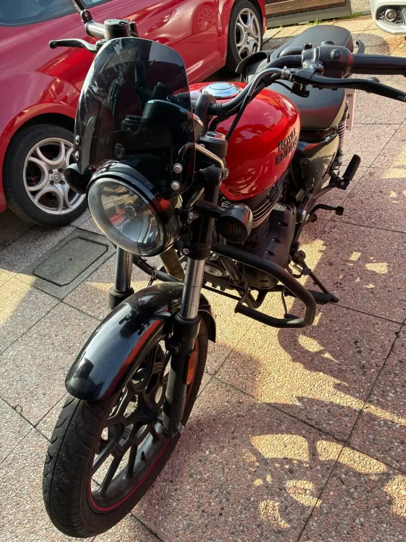 Royal Enfield Meteor 350 (2021 - 26) (6)