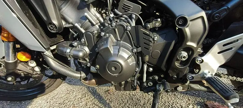 Yamaha Tracer 9 GT+ (2023 - 24) (11)