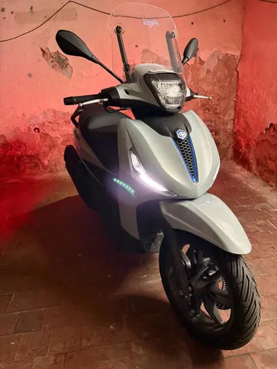 Piaggio Beverly 400 S (2025 - 26) usata