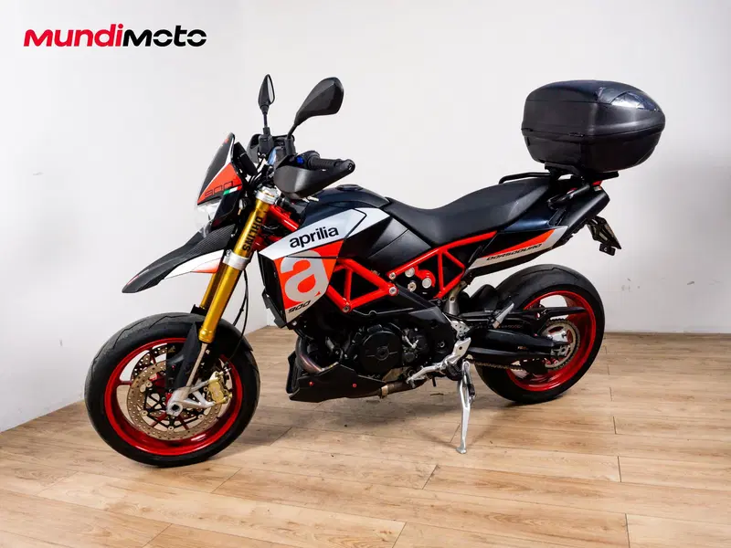 Aprilia Dorsoduro 900 (2017 - 20) (7)