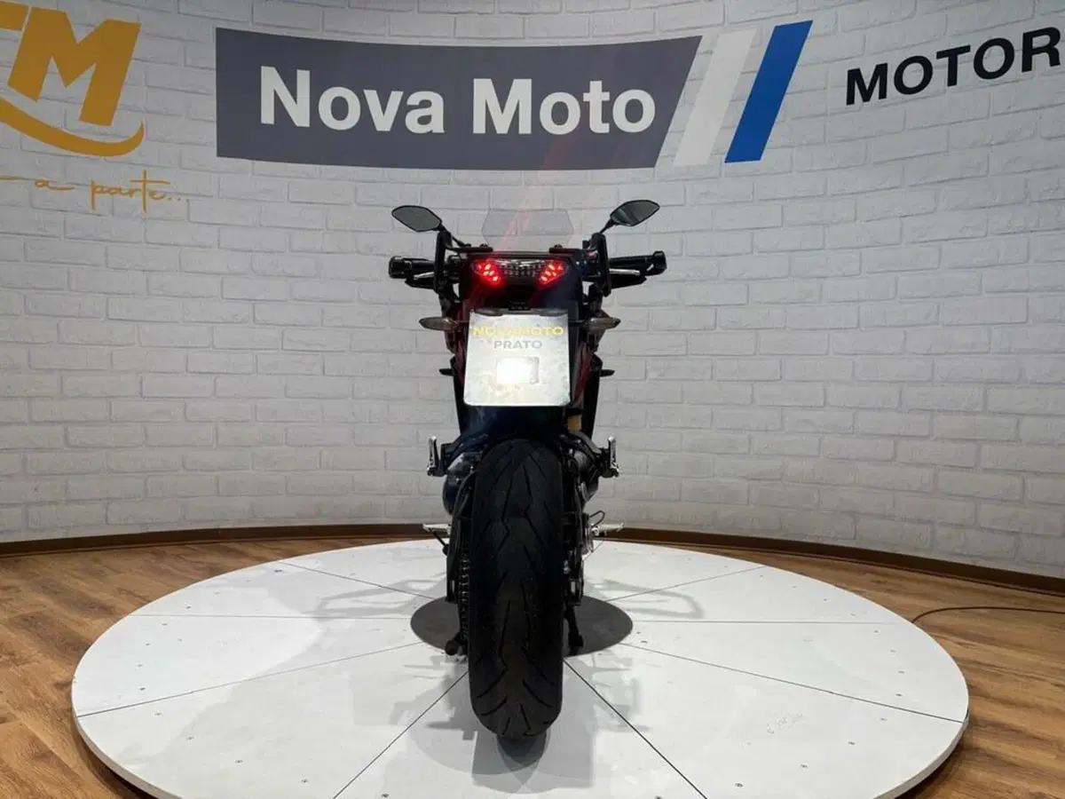 Yamaha MT-09 ABS (2016) (7)