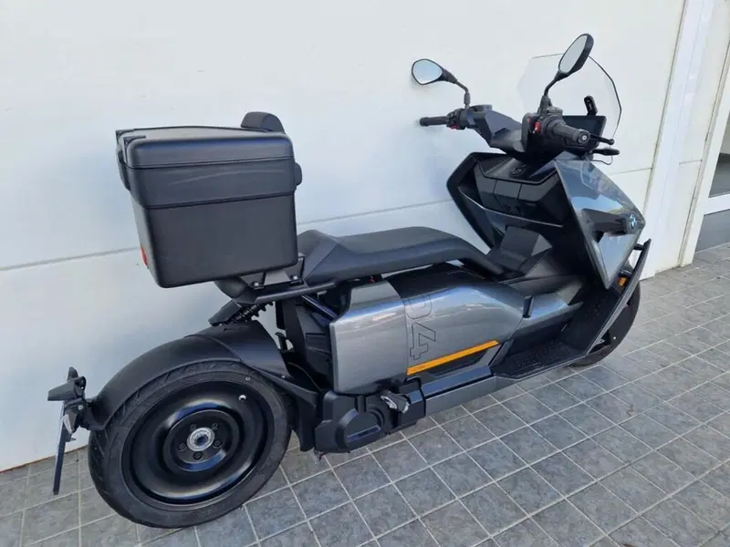 Bmw CE 04 (2021 - 25) (5)
