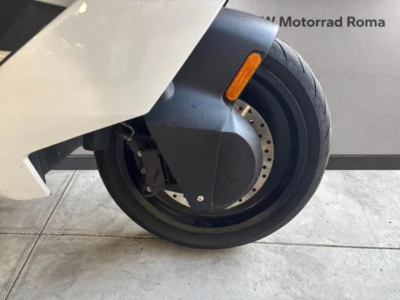 Bmw CE 04 (2021 - 25) (5)