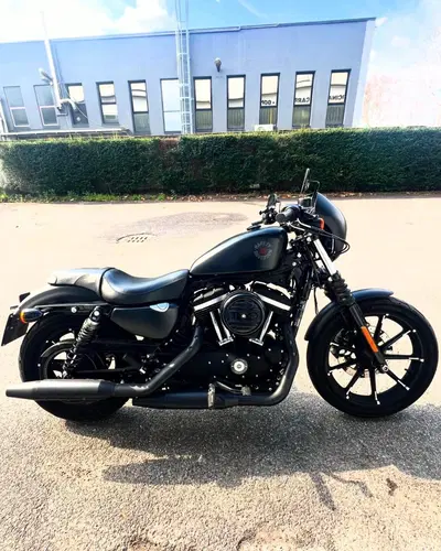 Harley-Davidson 883 Iron (2017 - 20) - XL 883N usata