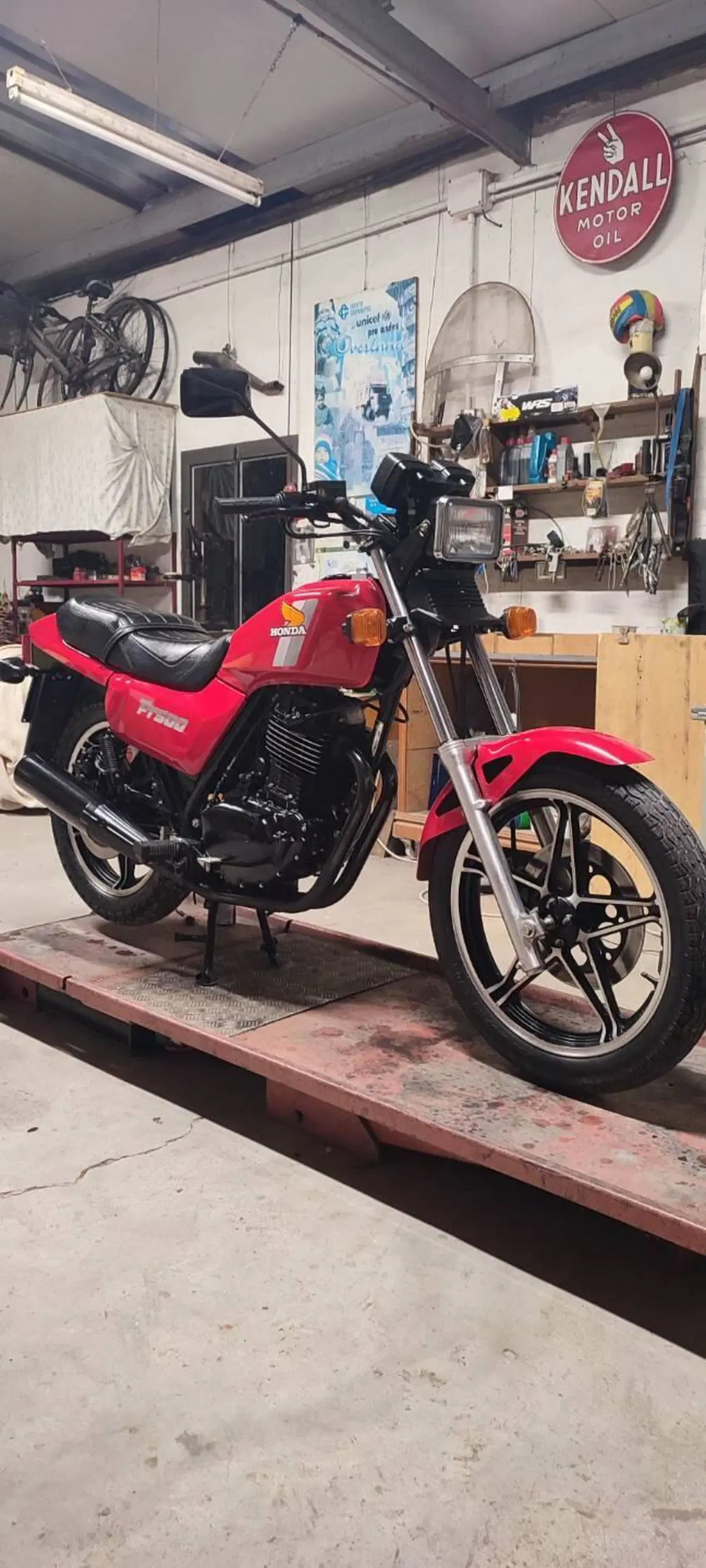 Honda FT 500