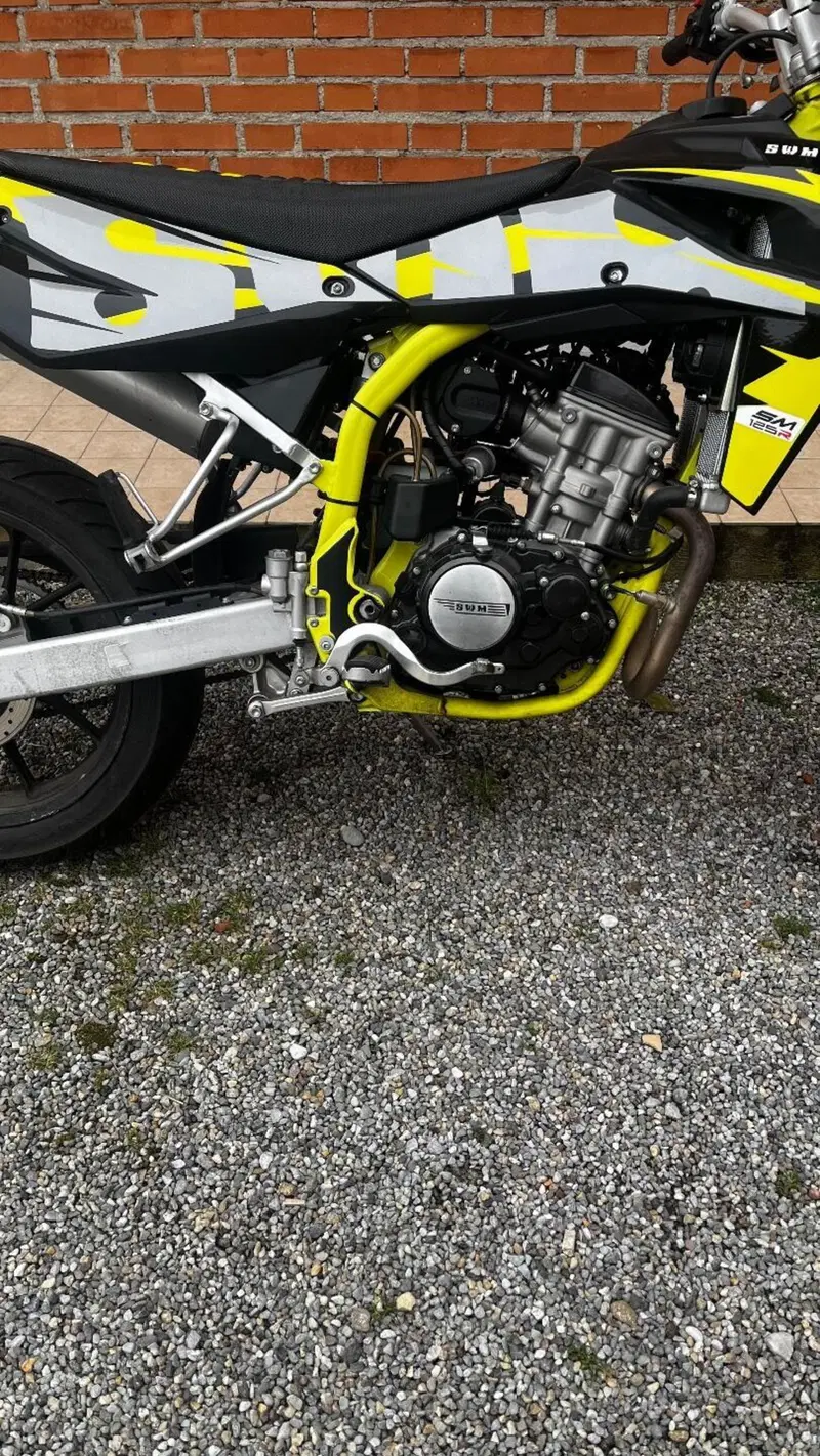 Swm RS 125 R (2021 - 23) (9)