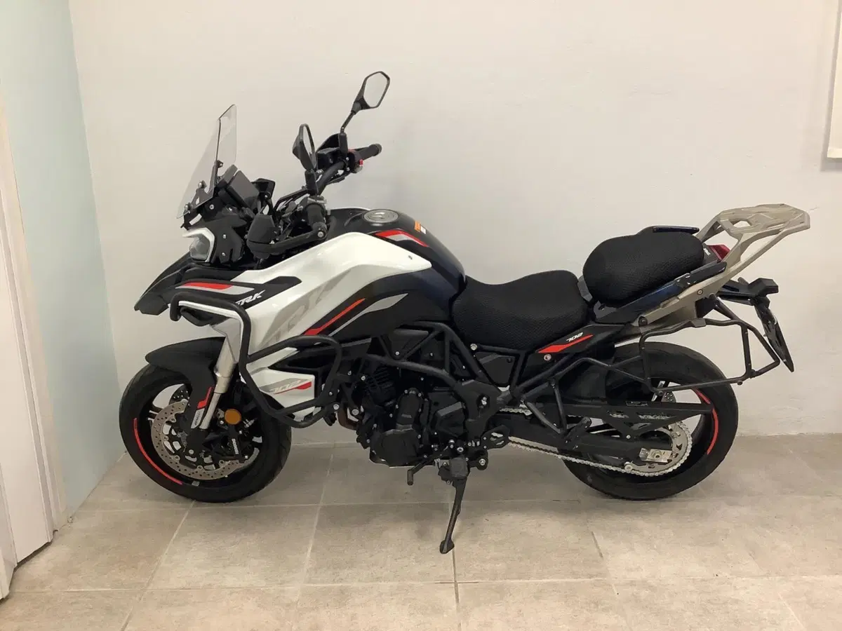 Benelli TRK 702 (2023 - 25) (3)