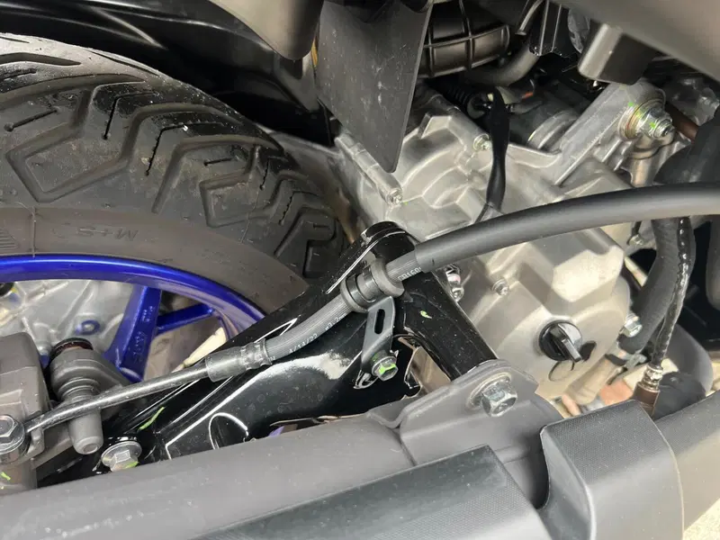 Yamaha X-Max 300 (2021 - 24) (9)