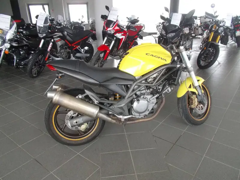 Cagiva Raptor 650 (2001 - 04) (2)