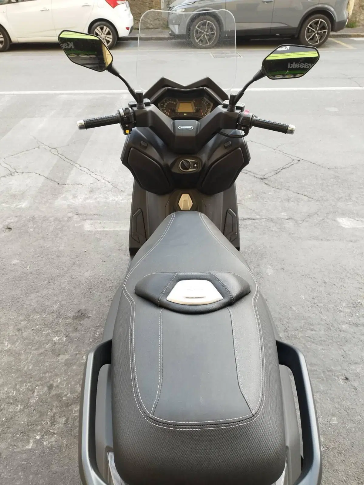 Sym Maxsym 400 (2021 - 25) (7)
